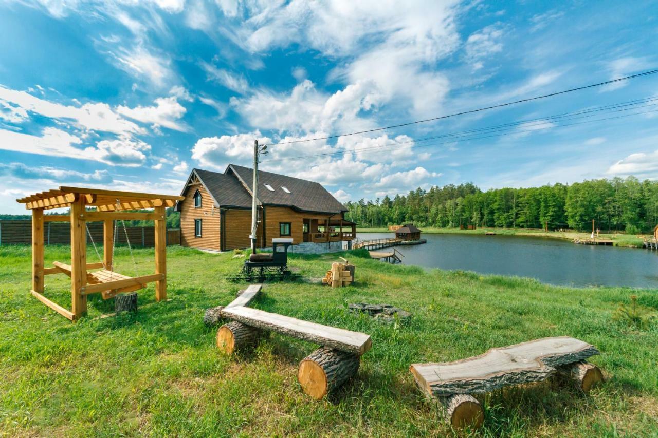 Guesthouse On The Lake With Bathhouse 70 Km From Kiev Makariv 외부 사진
