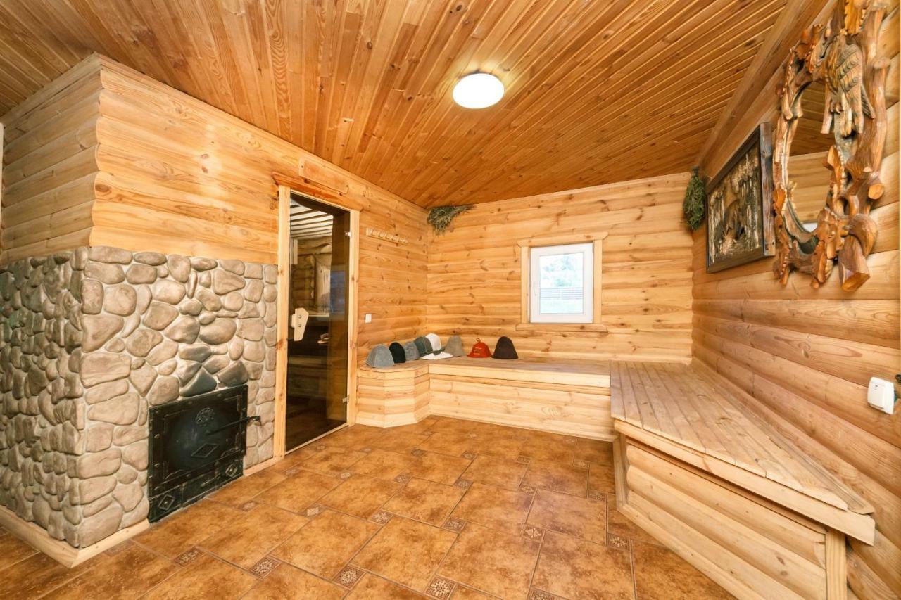 Guesthouse On The Lake With Bathhouse 70 Km From Kiev Makariv 외부 사진