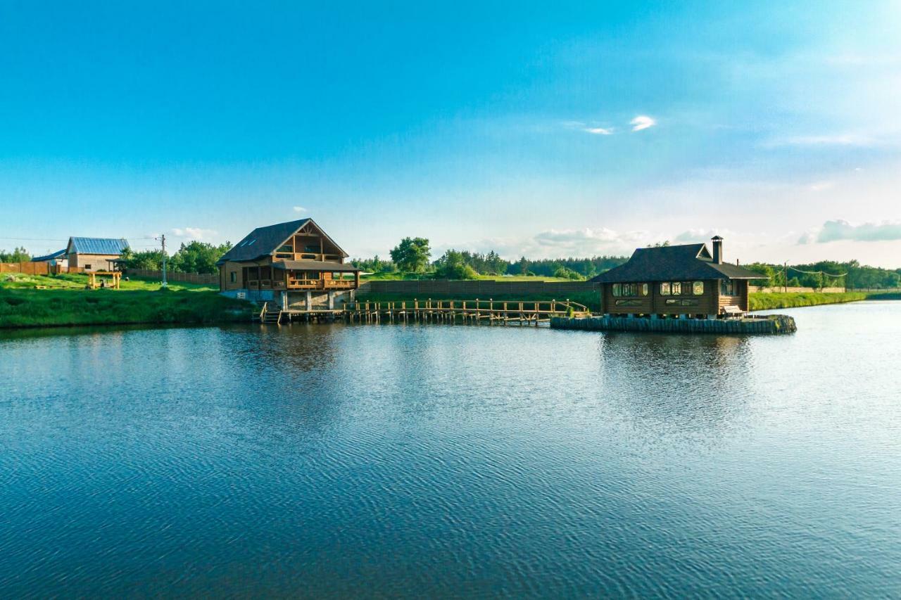 Guesthouse On The Lake With Bathhouse 70 Km From Kiev Makariv 외부 사진