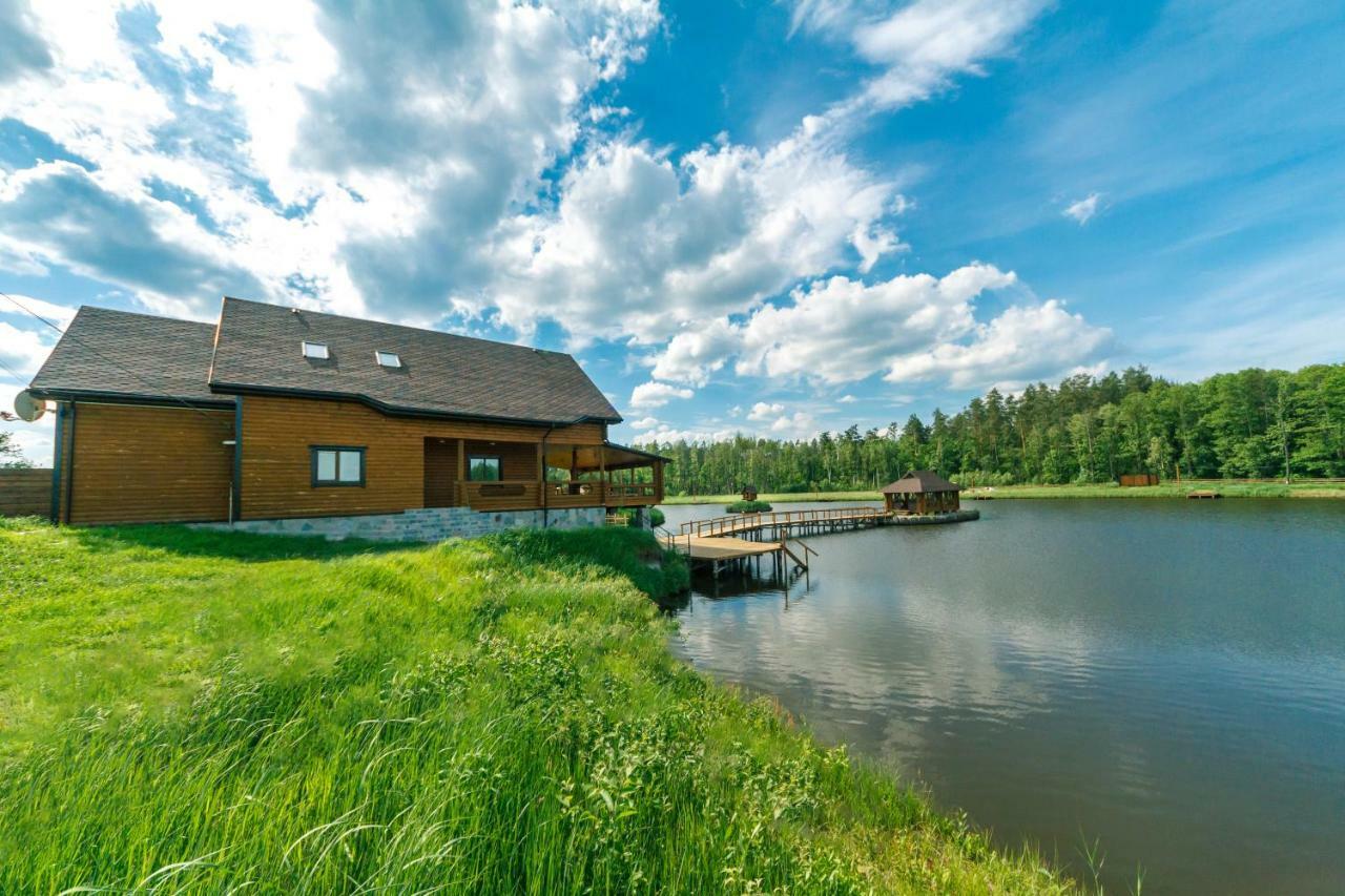Guesthouse On The Lake With Bathhouse 70 Km From Kiev Makariv 외부 사진